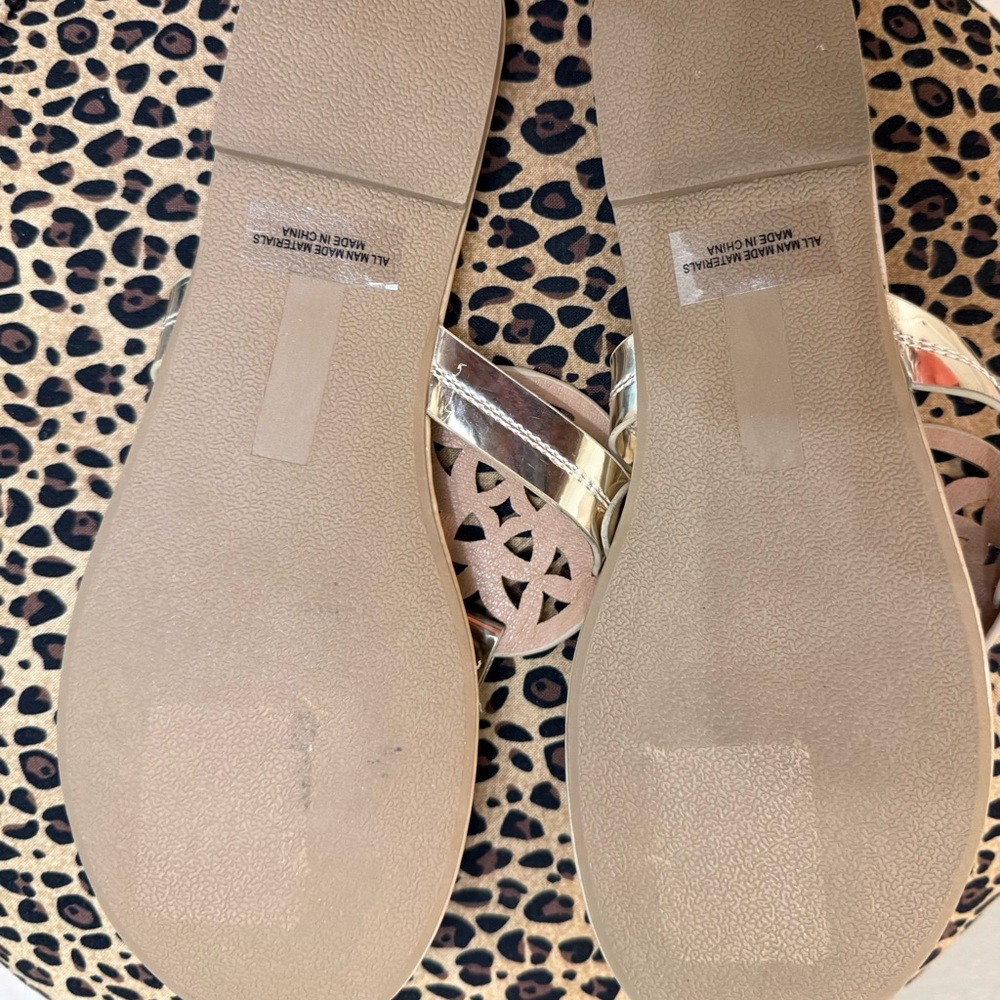 Gold Sandals - Picture 4 of 5